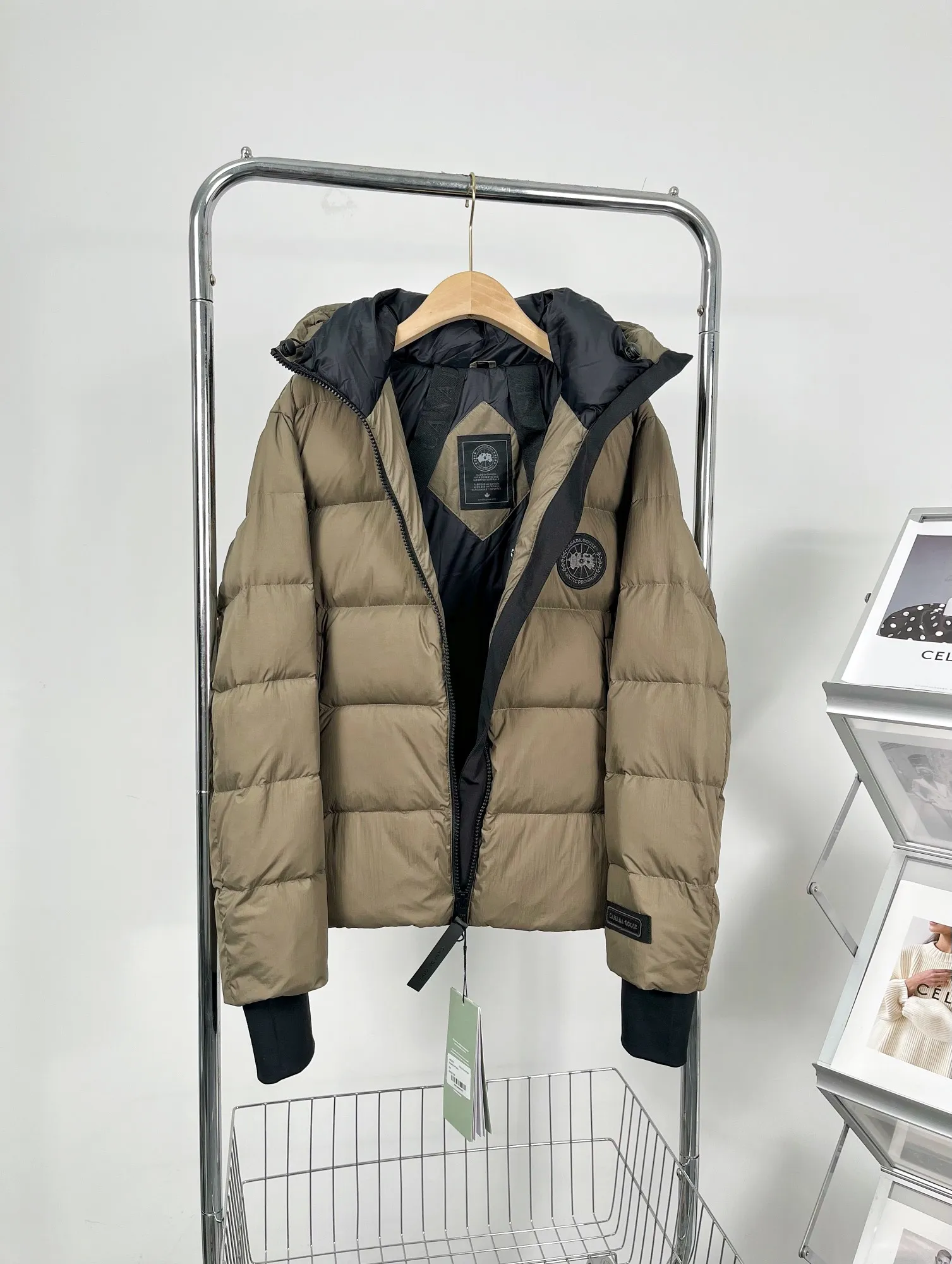 P940 Canada Goose Ouyang Nana second generation hooded down jacket Size: S-XXL